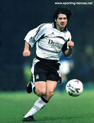 Paul Peschisolido - Fulham FC - League appearances for The Rams.