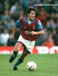 Dean SAUNDERS - Aston Villa  - Premiership Appearances
