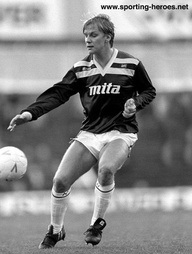 Gary Shaw - Aston Villa  - League Appearances.
