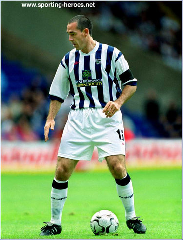 Bob Taylor - West Bromwich Albion - League Appearances