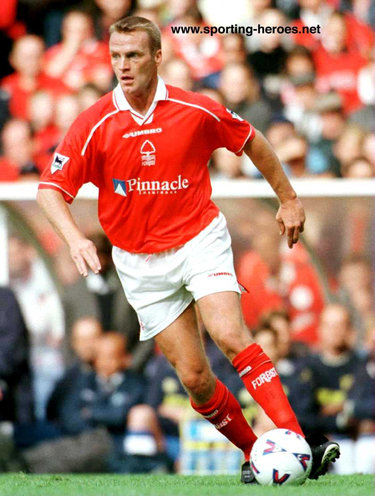 Geoff Thomas - Nottingham Forest - League appearances.