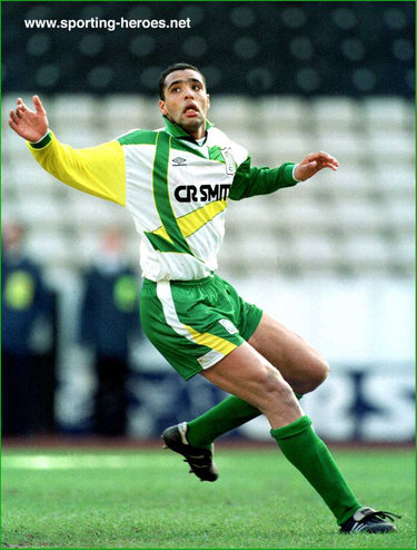 Pierre Van Hooijdonk - Celtic FC - League appearances for Celtic.