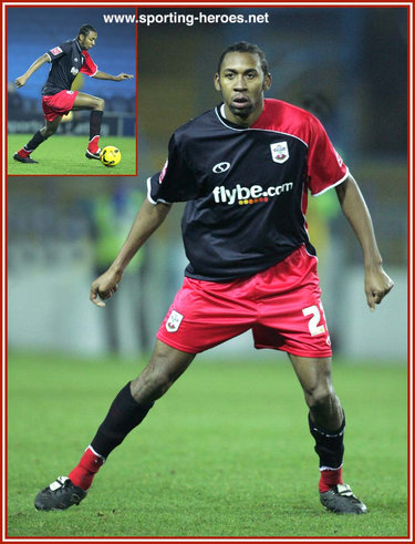 Jhon Viafara - Southampton FC - League appearances.