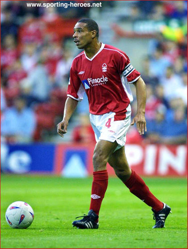 Des Walker - Nottingham Forest - League appearances for Forest.