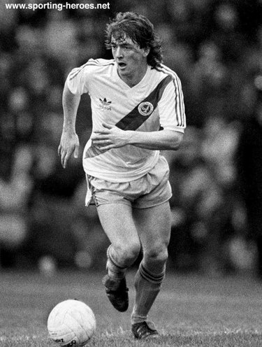 Ian Walsh - Crystal Palace - League appearances.