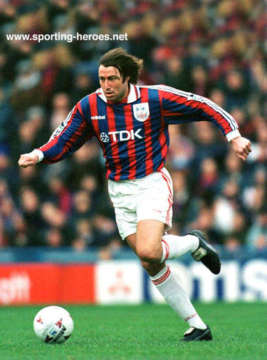 Paul Warhurst - Crystal Palace - League appearances.