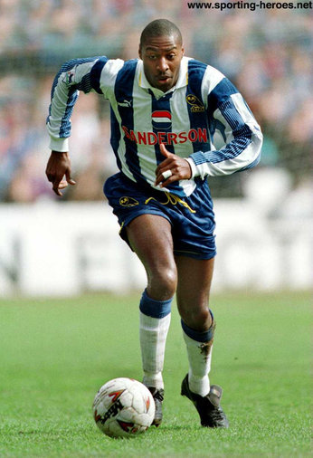 Mike Williams - Sheffield Wednesday - League appearances.