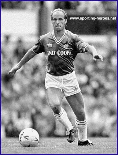Ian Wilson - Leicester City FC - League Appearances.