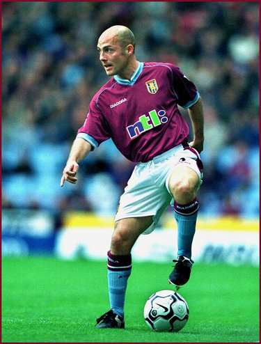 Alan Wright - Aston Villa  - League Appearances