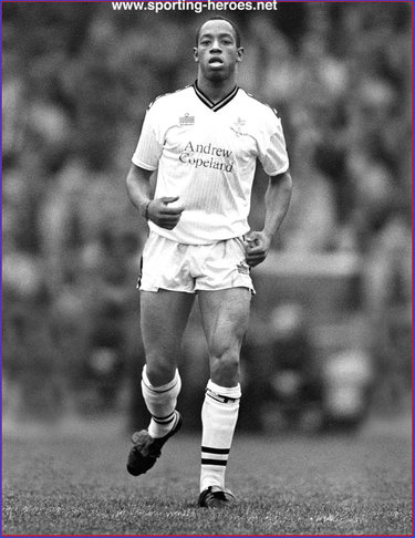 Ian Wright - Crystal Palace - League appearances.