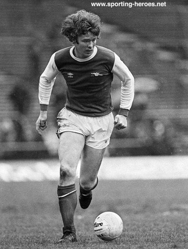 Willie Young - Arsenal FC - League apps. 1976/77-1981/82