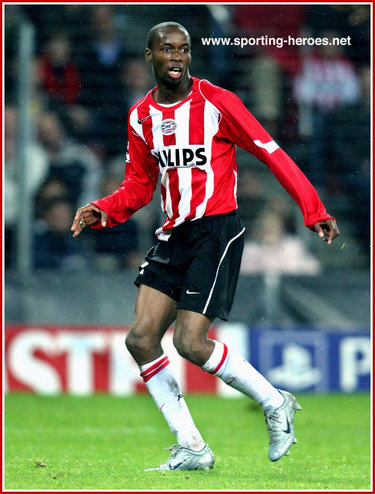 DaMarcus Beasley - PSV  Eindhoven - UEFA Champions League 2004/05