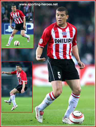 Wilfred Bouma - PSV  Eindhoven - UEFA Champions League 2004/05