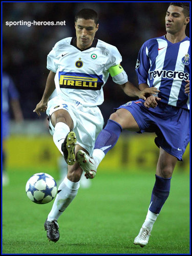 Ivan Cordoba - Inter Milan (Internazionale) - UEFA Champions League 2005/06