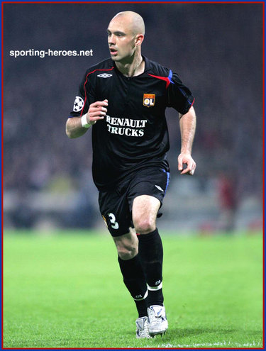 Cris - Olympique Lyonnais - UEFA Champions League 2005/06