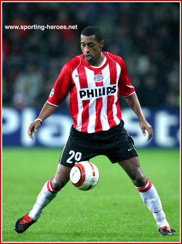 Robert De Pinho - PSV  Eindhoven - UEFA Champions League 2004/05
