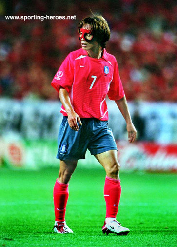 Kim Tae-Young - South Korea - FIFA Copa do Mundo 2002 World Cup Finals.