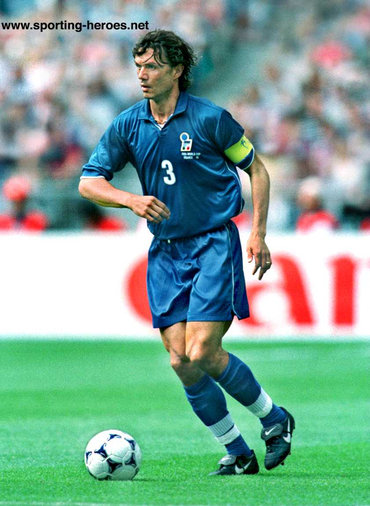 Paolo Maldini - Italian footballer - FIFA Campionato del Mondo 1998