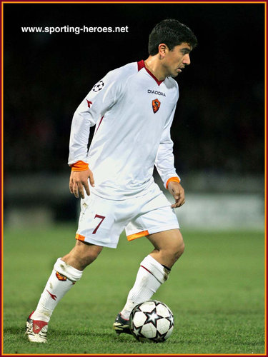 David Pizarro - Roma  (AS Roma) - UEFA Champions League 2006/07