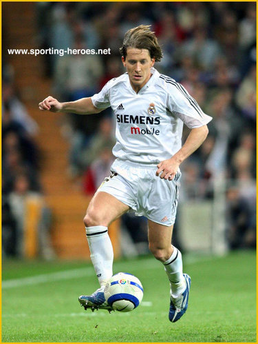 Michel Salgado - Real Madrid - UEFA Champions League 2004/05