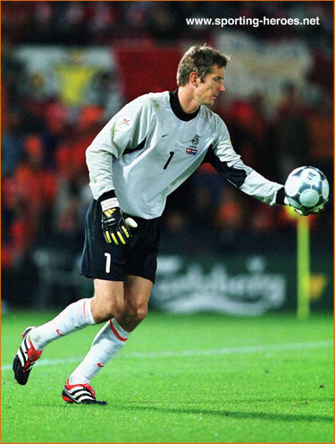 Edwin Van Der Sar - Nederland - UEFA EK 2000 European Football Championship.