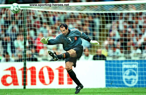 Andoni Zubizarreta - Spain - UEFA Campeonato Europa 1996