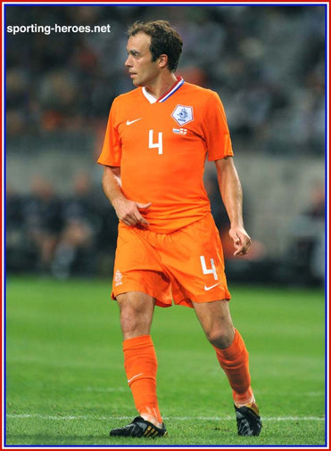Joris Mathijsen - Nederland - FIFA Wereldbeker 2010 Kwalificatie