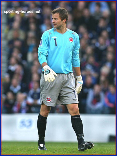Jon Knudsen - Norway footballer - FIFA Verden Kopp 2010 kvalifikasjon