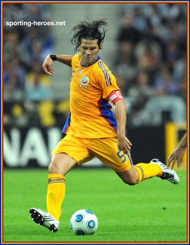 Cristian Chivu - Romania - FIFA World Cup 2010 Qualifying
