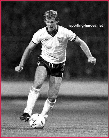 Kerry Dixon - England - Biography 1985-86