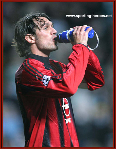 Paolo Maldini - Milan - UEFA Champions League 2004/05