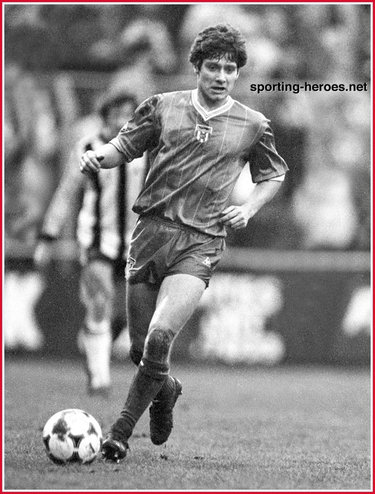 Mick Buckley - Sunderland FC - League Appearances