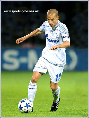 Peer Kluge - Schalke - UEFA Champions League 2010/11