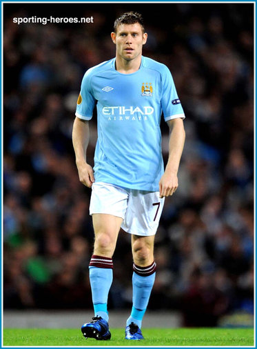 James Milner - Manchester City - UEFA Europa League 2010/11