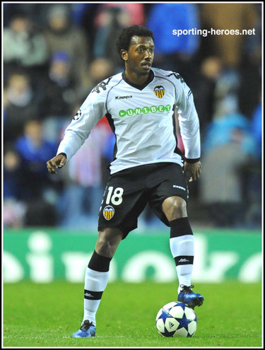 Manuel Fernandes - Valencia - UEFA Champions League 2010/11