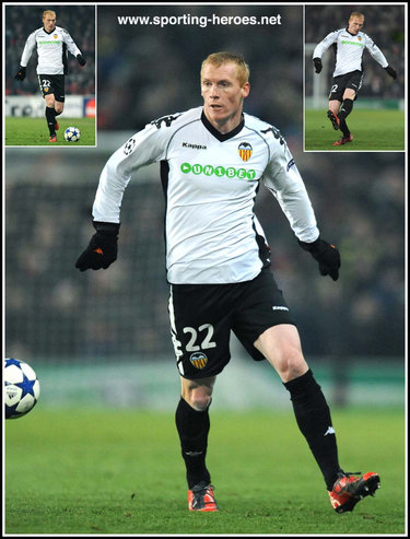 Jeremy Mathieu - Valencia - UEFA Champions League 2010/11