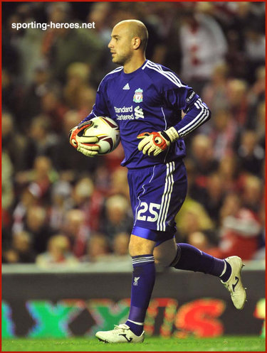 Pepe REINA - Liverpool FC - UEFA Europa League 2010/11