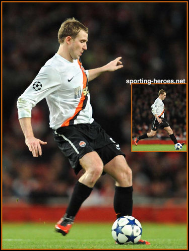 Olexandr Kucher - Shakhtar Donetsk - UEFA Champions League 2010/11