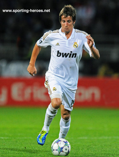 Fabio Coentrao - Real Madrid - UEFA Champions League 2011/12 Grupo D.