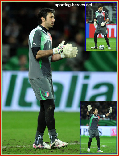 Gianluigi Buffon - Italian footballer - UEFA Campionato del Europea 2012 qualifica
