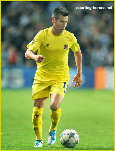 Hernan PEREZ - Villarreal - UEFA Champions' League 2011/12.