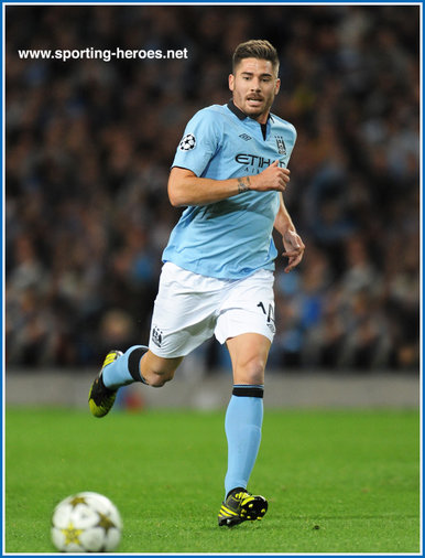 Javi Garcia - Manchester City - Champions League 2012-13.