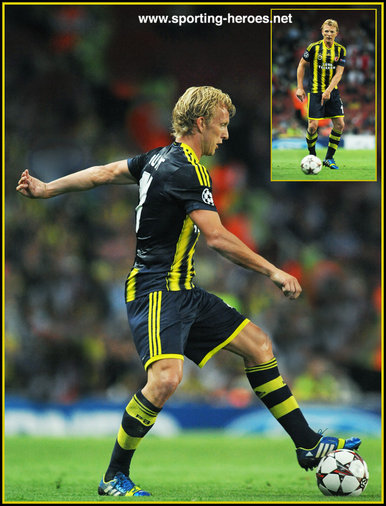 Dirk Kuyt - Fenerbahce - 2013/14 Champions League matches.