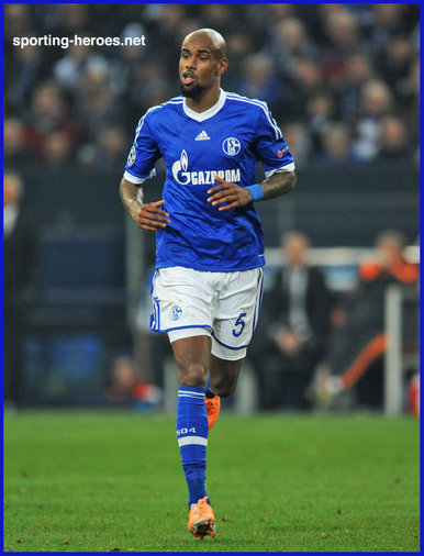 Felipe SANTANA - Schalke - 2013/14 Champions League matches.