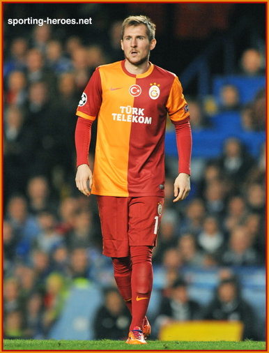 Izet HAJROVIC - Galatasaray - 2013/14 Champions League matches.