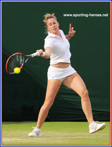 Pauline PARMENTIER - France - 2014 Last sixteen at French Open.