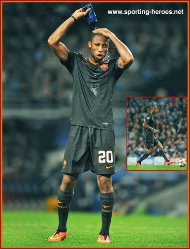 Seydou Keita - Roma  (AS Roma) - 2014/15 UEFA Champions League.