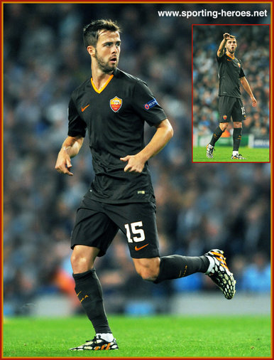 Miralem Pjanic - Roma  (AS Roma) - 2014/15 Champions League.