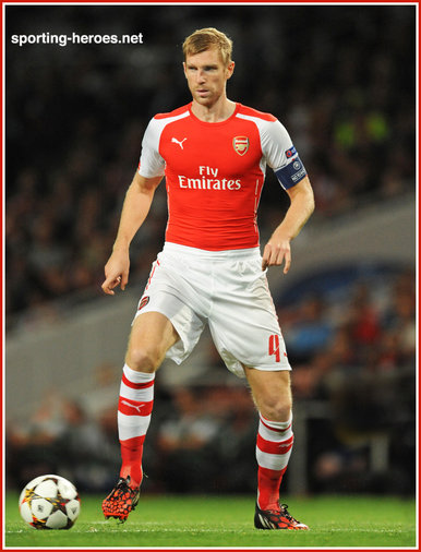 Per Mertesacker - Arsenal FC - 2014/15 UEFA Champions League.