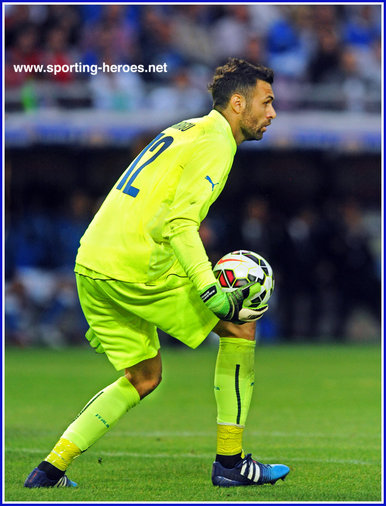Salvatore SIRIGU - Italian footballer - EURO 2016 Qualifying games.